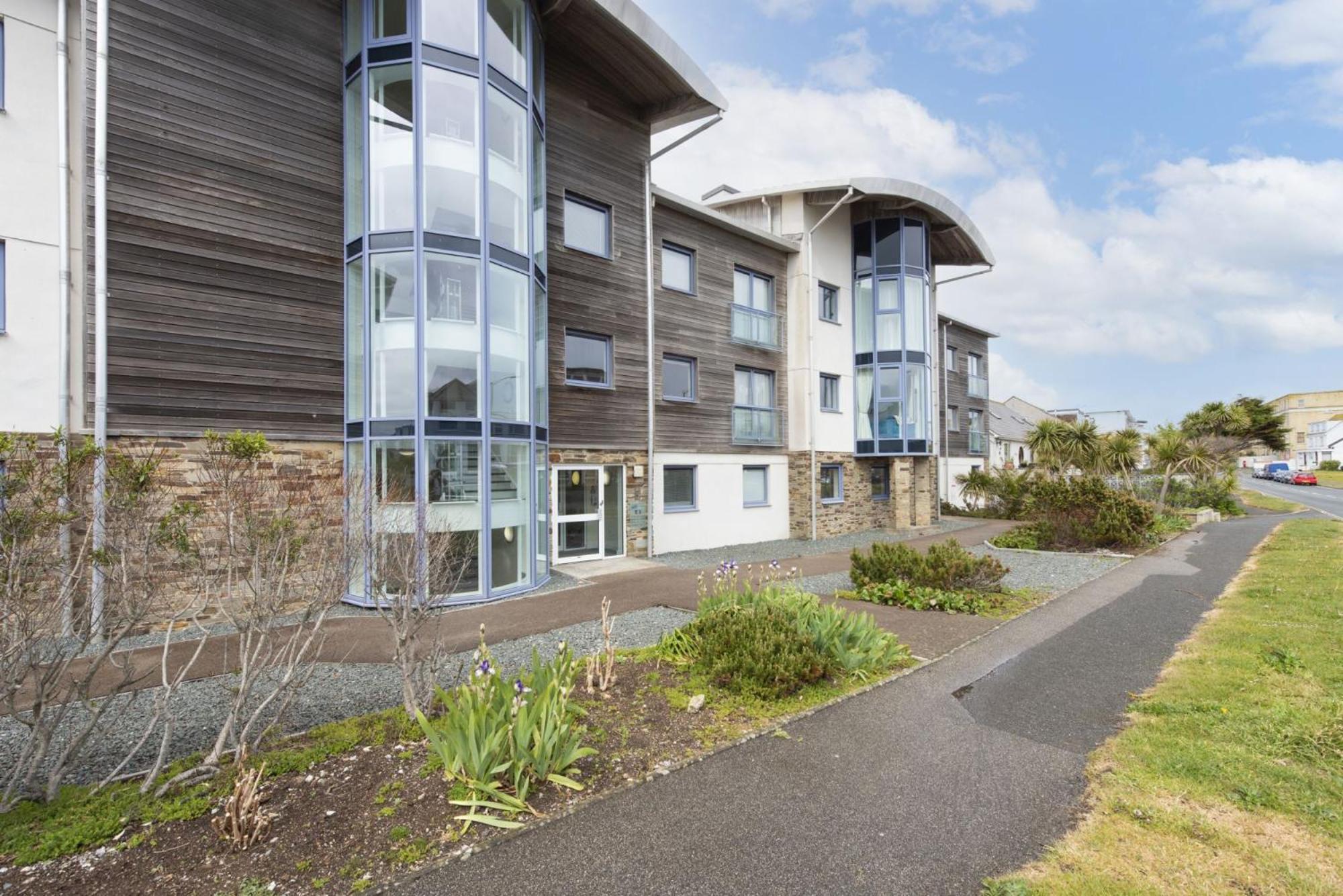 Fistral Lookout, Ocean 1 Apartment Newquay  Exterior photo